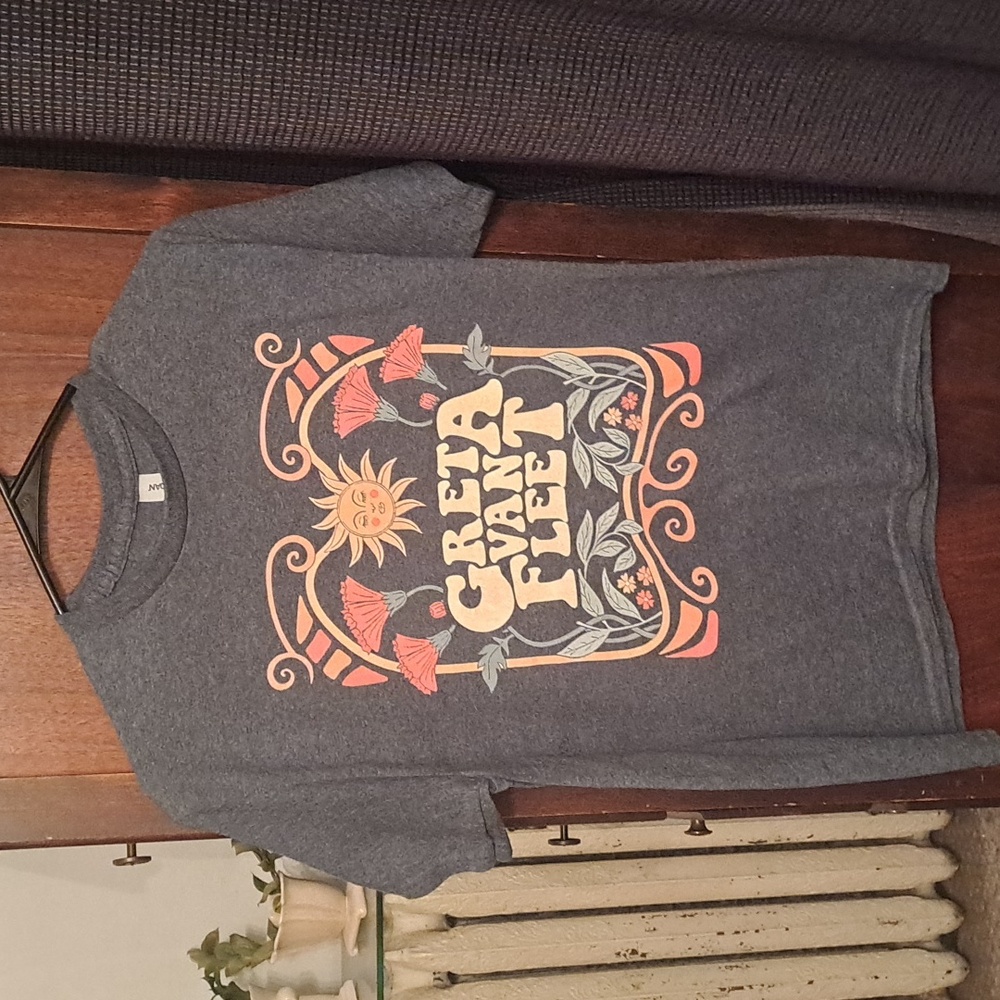 GILDAN size Med Greta Van Fleet Dream in Gold Tour 2023 unisex tee